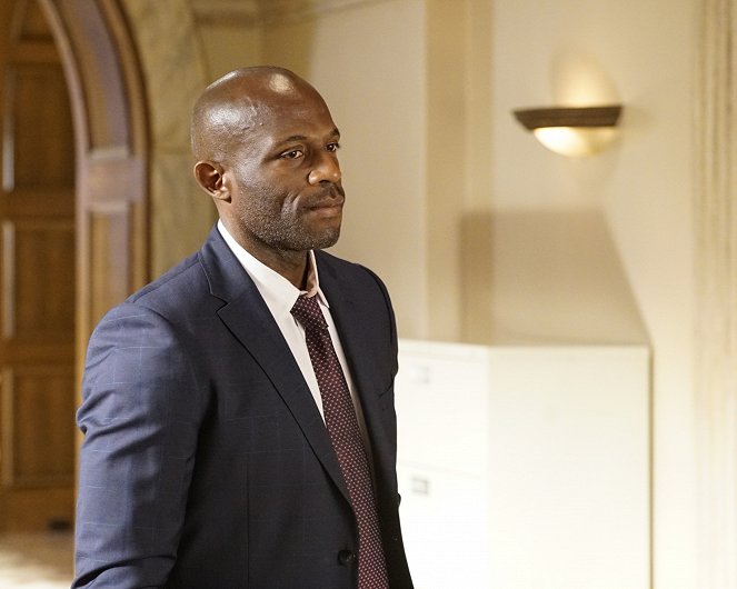 How to Get Away with Murder - Personne ne soutient Goliath - Film - Billy Brown