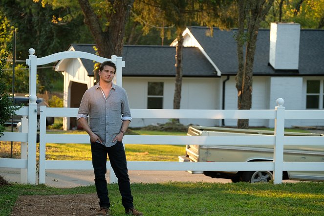 Kevin (Probably) Saves the World - Brutal Acts of Kindness - Do filme
