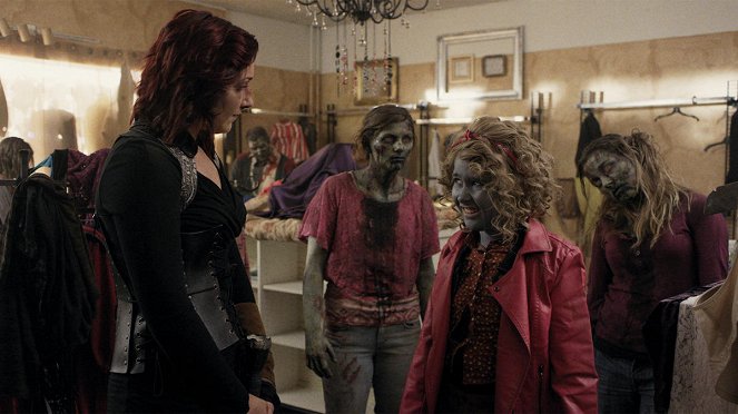 Z, mint zombi - Duel - Filmfotók - Anastasia Baranova