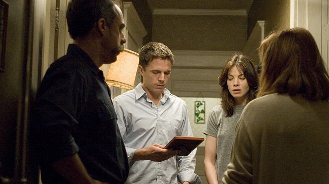 Gone Baby Gone - Photos - Casey Affleck, Michelle Monaghan