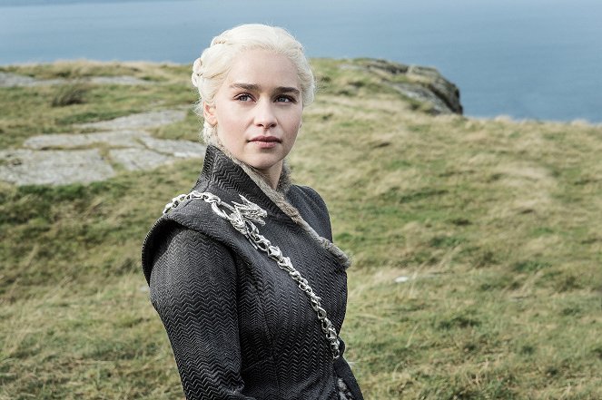 Game of Thrones - Season 7 - Eastwatch - Photos - Emilia Clarke