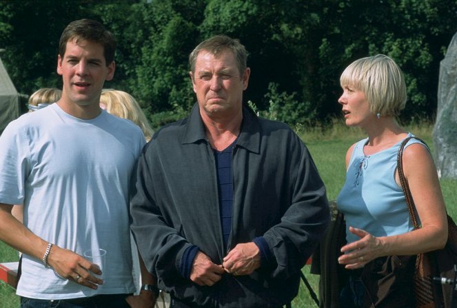 Midsomer Murders - The Fisher King - Van film - John Hopkins, John Nettles, Jane Wymark