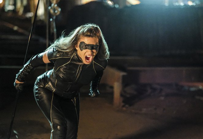 Arrow - Série 6 - Pocta - Z filmu - Juliana Harkavy