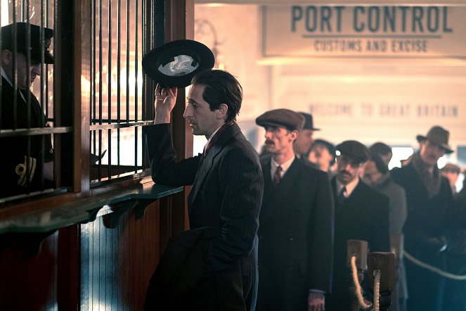 Peaky Blinders - Season 4 - The Noose - Van film - Adrien Brody