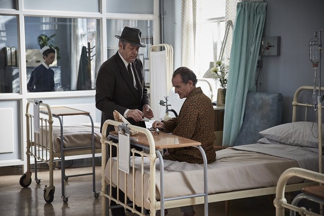 Oxfordi gyilkosságok - Season 4 - Bélpoklosok kórháza - Filmfotók - Roger Allam, Anton Lesser