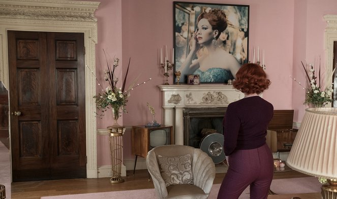 A Casa Torta - Do filme - Christina Hendricks