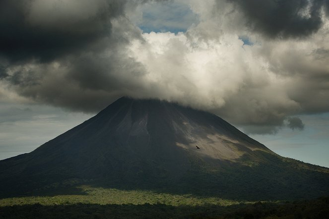 Útěky na Kostariku - Spojeni se Zemí - Filmfotos