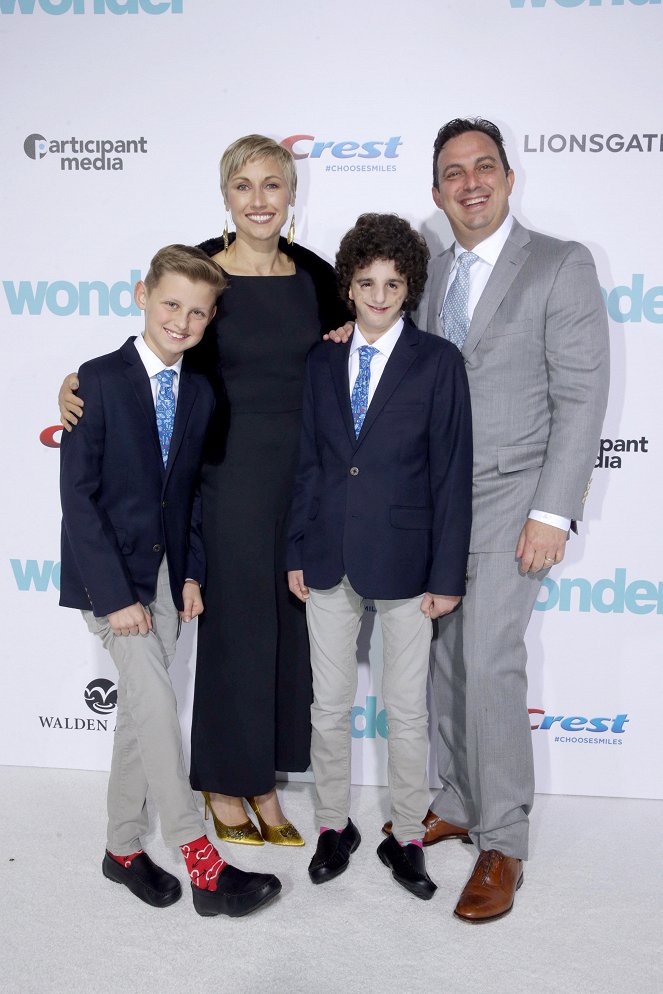 Wonder - Events - The World Premiere in Los Angeles on November 14th, 2017 - Nathaniel Newman