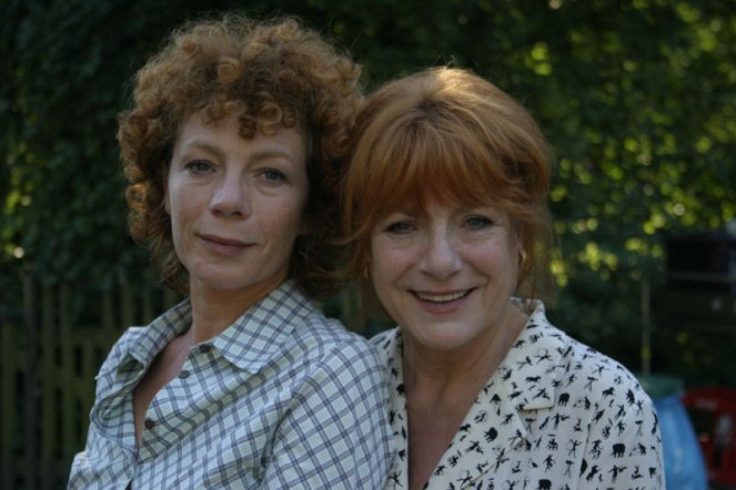 Vier Meerjungfrauen II - Liebe à la carte - Werbefoto - Nina Hoger, Hannelore Hoger