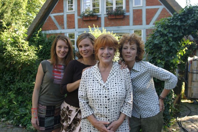Vier Meerjungfrauen II - Liebe à la carte - Werbefoto - Lavinia Wilson, Susanne Schäfer, Hannelore Hoger, Nina Hoger