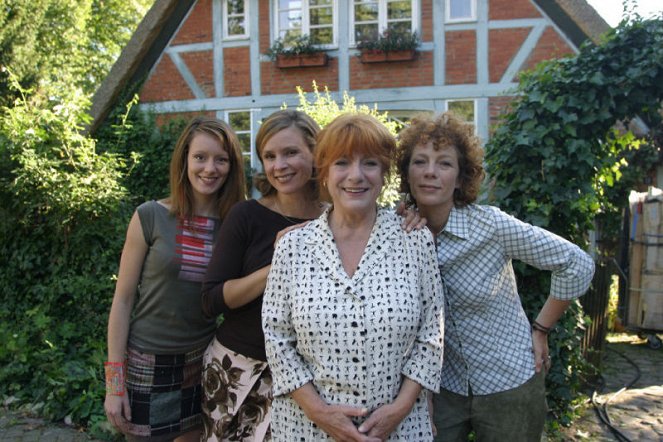 Čtyři mořské panny a nástrahy lásky - Promo - Lavinia Wilson, Susanne Schäfer, Hannelore Hoger, Nina Hoger