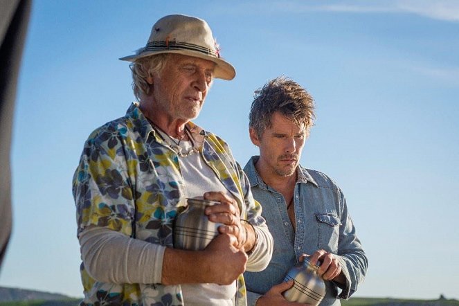 24 Hours to Live - Photos - Rutger Hauer, Ethan Hawke