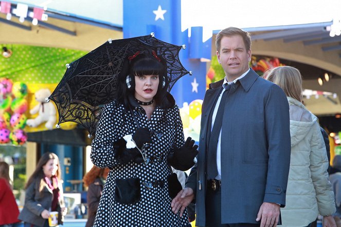NCIS: Naval Criminal Investigative Service - Sister City (Part I) - Photos - Pauley Perrette, Michael Weatherly