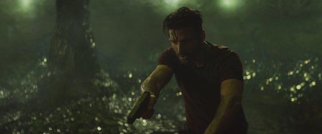 Beyond Skyline - De la película - Frank Grillo