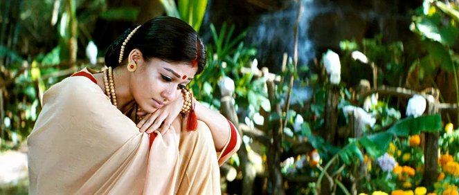 Sri Rama Rajyam - Film - Nayantara