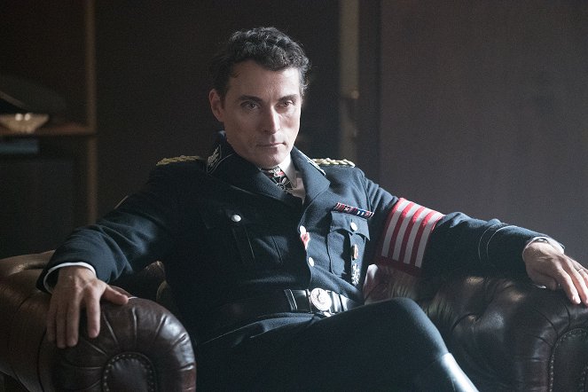 The Man in the High Castle - Season 2 - The Tiger's Cave - Photos - Rufus Sewell