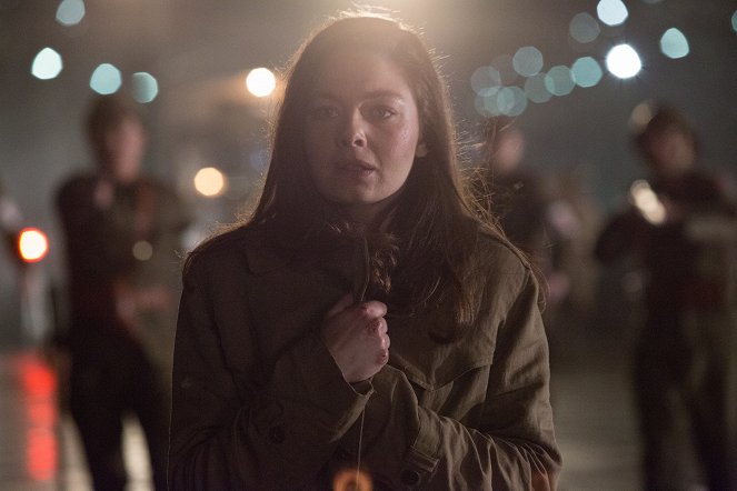 The Man in the High Castle - The Road Less Traveled - Photos - Alexa Davalos