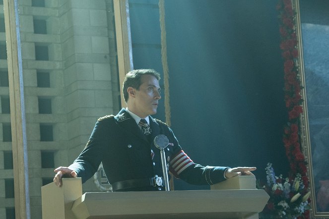 The Man in the High Castle - Das Attentat - Filmfotos - Rufus Sewell
