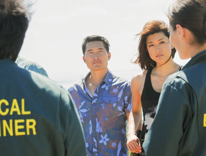 Hawaii Five-0 - Season 5 - A'ohe kahi e pe'e ai - Van film - Daniel Dae Kim, Grace Park