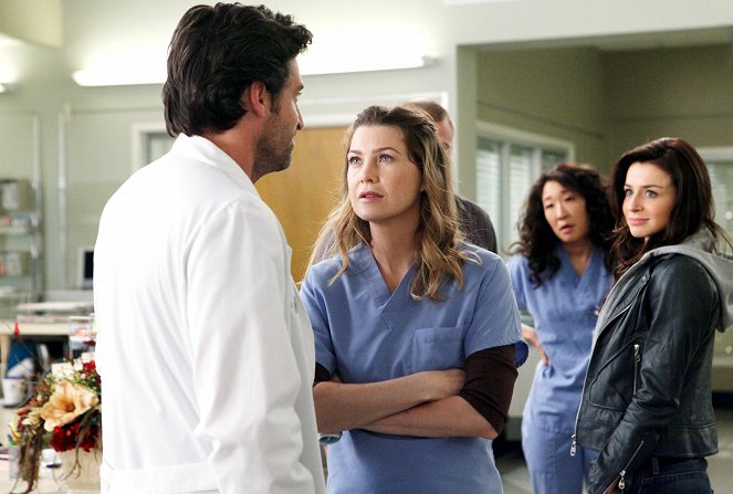 Grey's Anatomy - Die jungen Ärzte - Freaks - Filmfotos - Patrick Dempsey, Ellen Pompeo, Sandra Oh, Caterina Scorsone