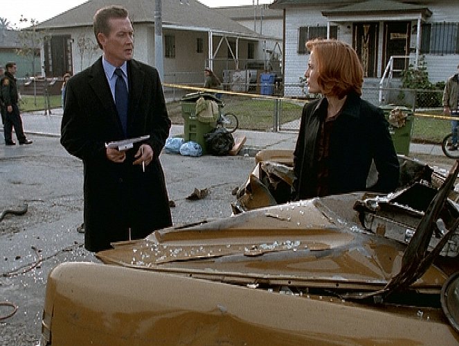 The X-Files - Dur comme fer - Film - Robert Patrick, Gillian Anderson