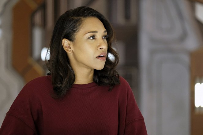 Legends of Tomorrow - Crisis on Earth-X, Part 4 - Photos - Candice Patton