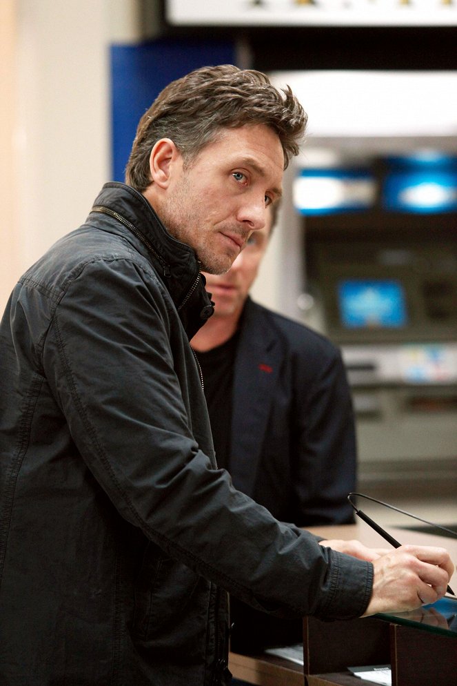 Lie to Me - Season 3 - In the Red - Photos - Shawn Doyle