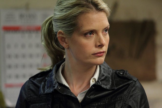 DCI Banks - Photos - Andrea Lowe