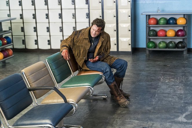 Fargo - Who Rules the Land of Denial? - Photos - Russell Harvard