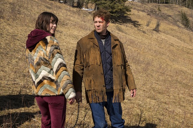 Fargo - Who Rules the Land of Denial? - Making of - Mary Elizabeth Winstead, Russell Harvard