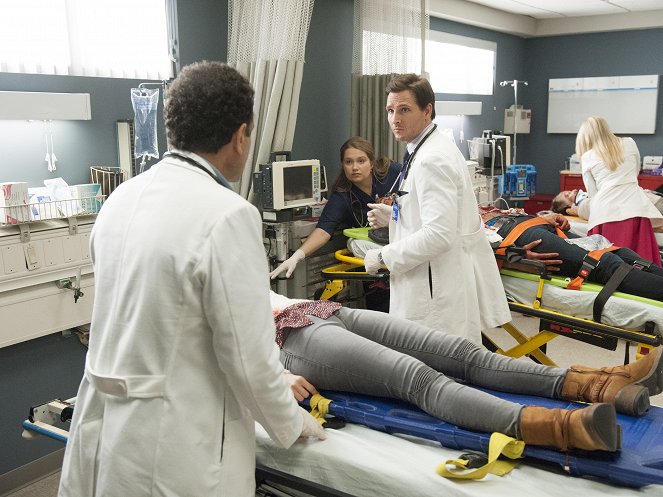 Nurse Jackie - Season 7 - Coop Out - Photos - Peter Facinelli