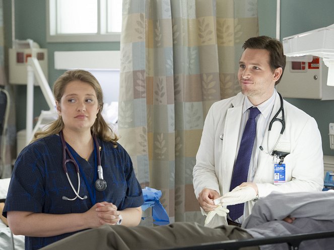 Nurse Jackie - Season 7 - Coop Out - Photos - Merritt Wever, Peter Facinelli