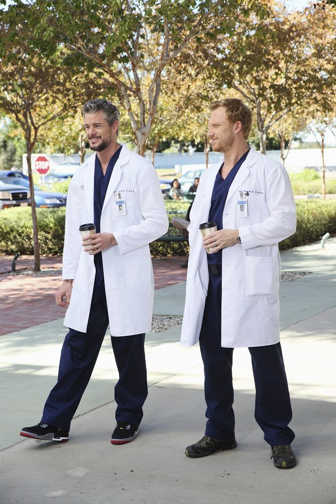 Grey's Anatomy - Season 7 - These Arms of Mine - Photos - Eric Dane, Kevin McKidd