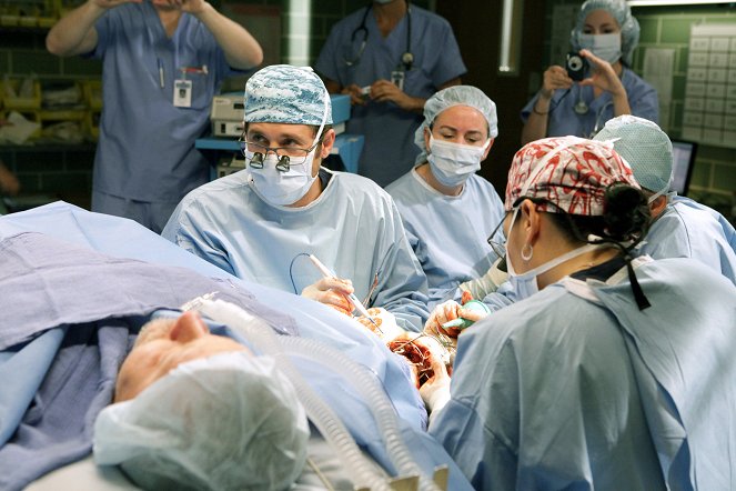 Chirurgové - Já se snažím - Z filmu - Patrick Dempsey