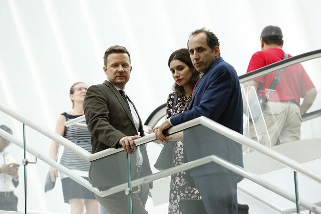 Law & Order: Special Victims Unit - Season 19 - Gone Fishin' - Photos - Will Chase, Peter Jacobson