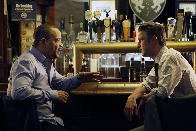 Law & Order: Special Victims Unit - Season 19 - Gone Fishin' - Photos - Ice-T, Peter Scanavino
