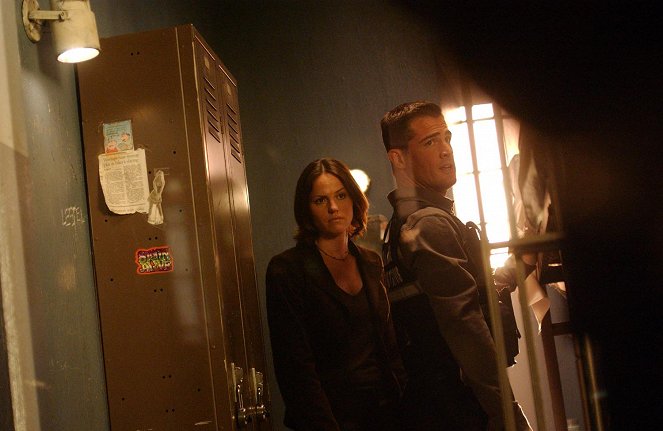 CSI: Kryminalne zagadki Las Vegas - Season 4 - Podejrzana ucieczka - Z filmu - Jorja Fox, George Eads