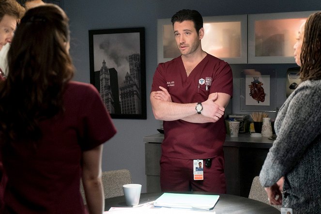Chicago Med - Cold Front - Photos - Colin Donnell