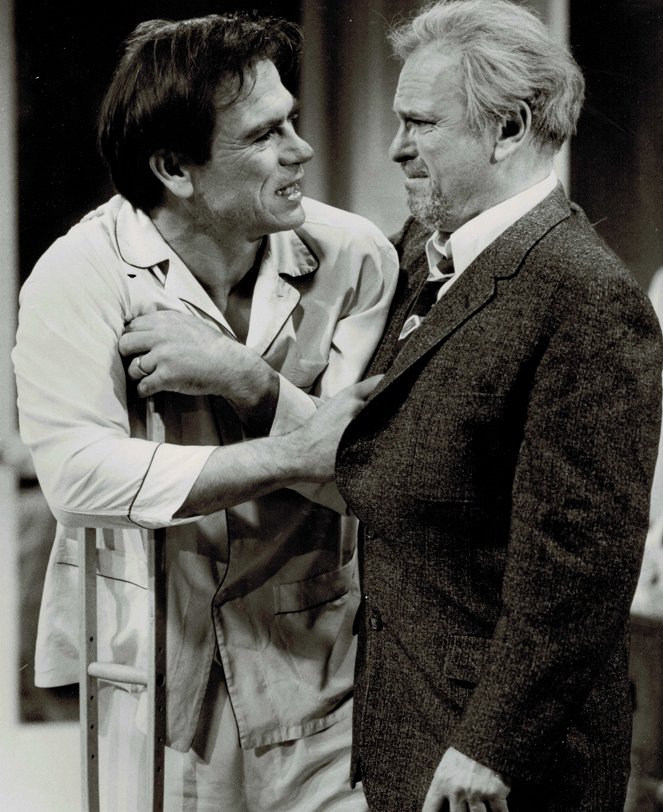 Cat on a Hot Tin Roof - Photos - Tommy Lee Jones, Rip Torn