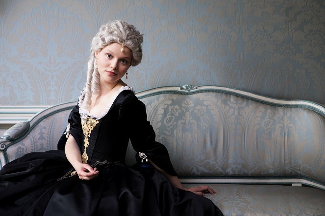 Maria Theresia - Season 1 - Werbefoto - Marie-Luise Stockinger