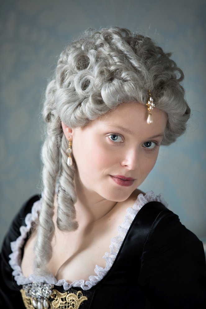 Maria Theresia - Season 1 - Werbefoto - Marie-Luise Stockinger