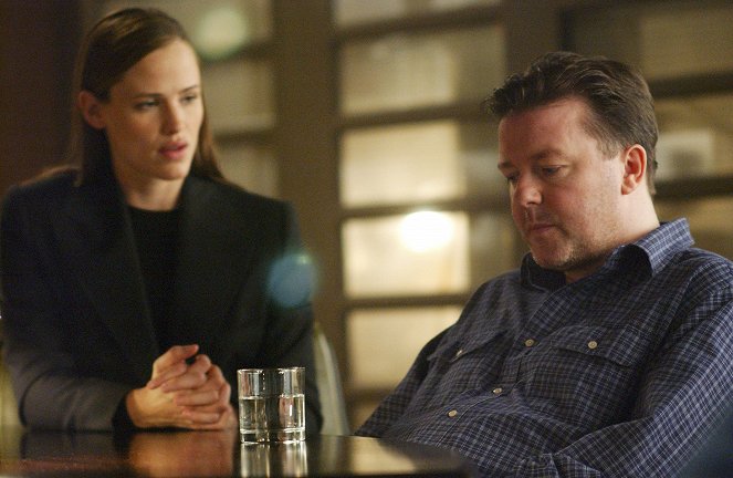 Alias - Season 3 - The Two - Photos - Jennifer Garner