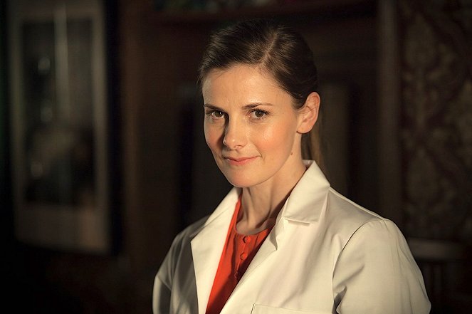 Uusi Sherlock - Promokuvat - Louise Brealey