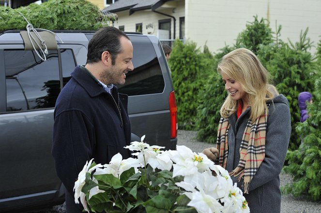 Trading Christmas - Filmfotók - Gil Bellows, Faith Ford