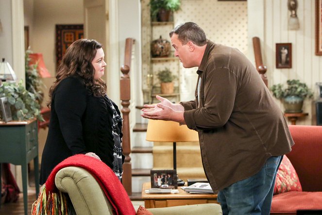 Mike & Molly - Hack to the Future - Z filmu - Melissa McCarthy, Billy Gardell