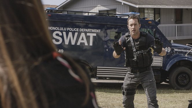 Hawaii Five-0 - Huikau Na Makau A Ka Lawai'a - De la película - Alex O'Loughlin