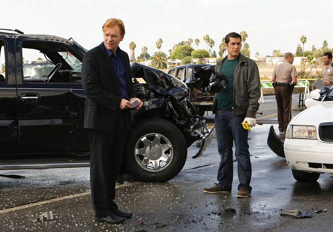 CSI: Miami - Season 8 - Tödliche Treffpunkte - Filmfotos - David Caruso, Jonathan Togo