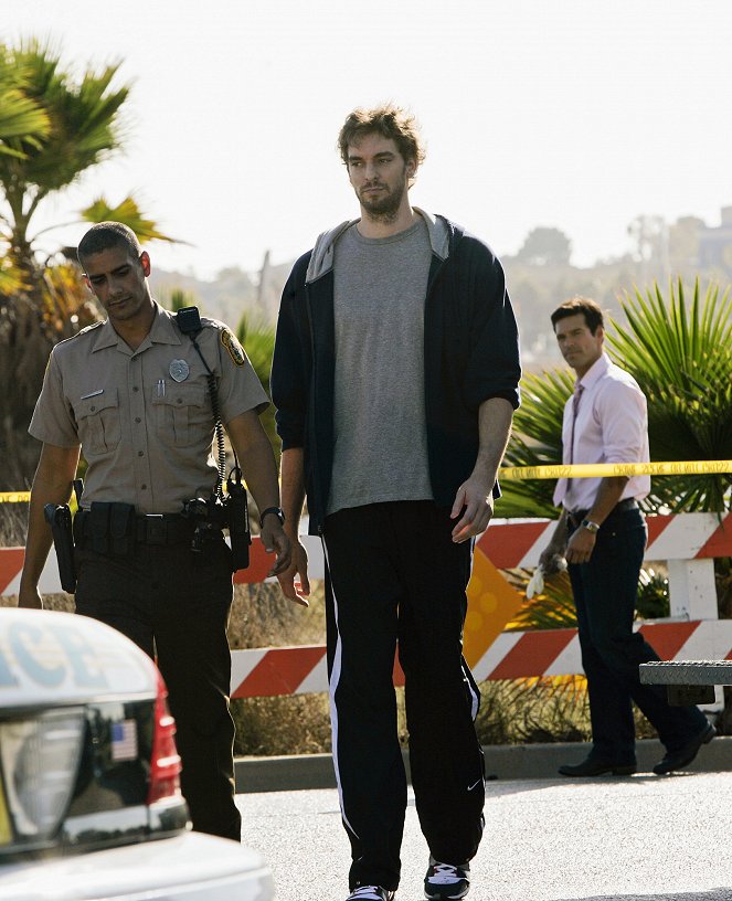CSI: Kryminalne zagadki Miami - Season 8 - Punkt uderzenia - Z filmu