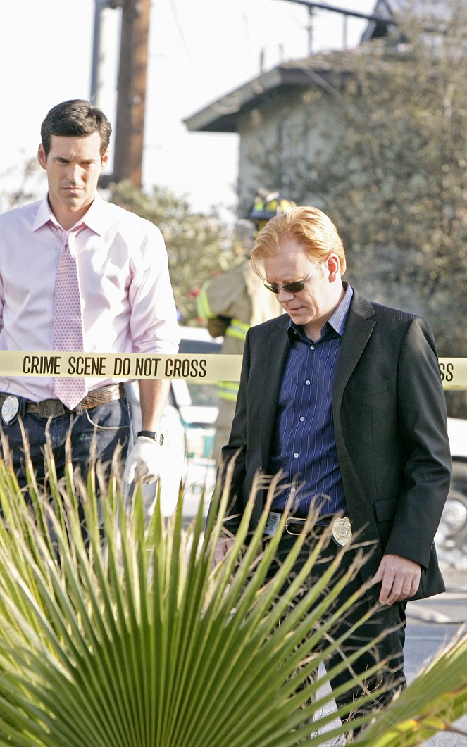 CSI: Kryminalne zagadki Miami - Season 8 - Punkt uderzenia - Z filmu - Eddie Cibrian, David Caruso