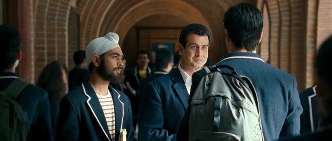 Student of the Year - Film - Manjot Singh, Ronit Roy
